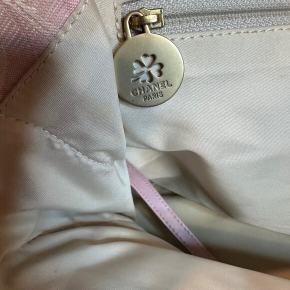 Authentic Chanel CC Logo Travel Line Large Nylon Tote Bag Light Pink - Picture 12 of 16